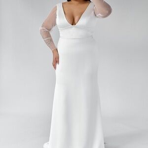 Brand New Unaltered Aesling Wedding Gown